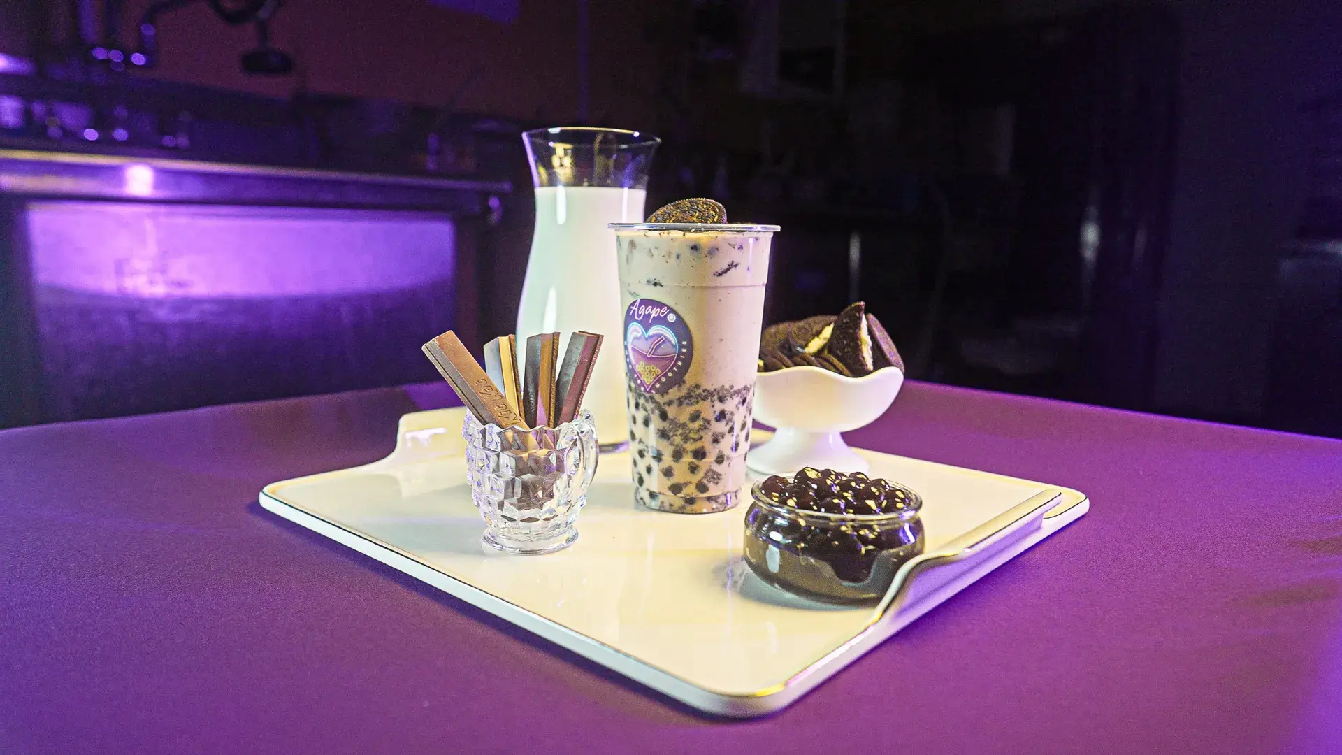 Cookies and cream milk tea